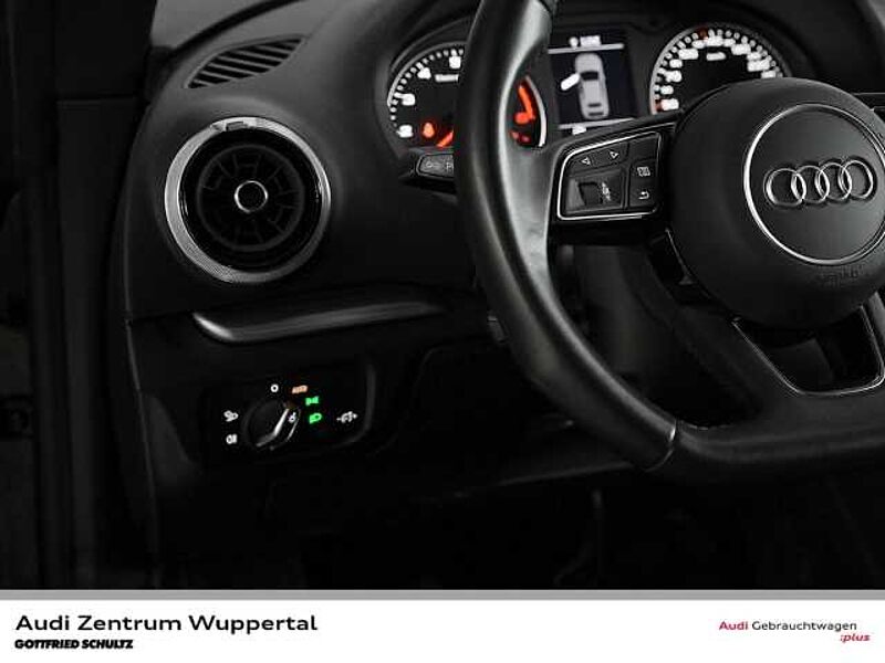 Audi A3 Cabriolet 35 TFSI KAMERA PDC VO HI SHZ XEN Sport